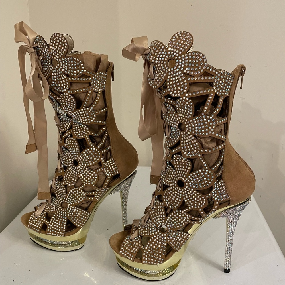 Pleaser Women’s Booties